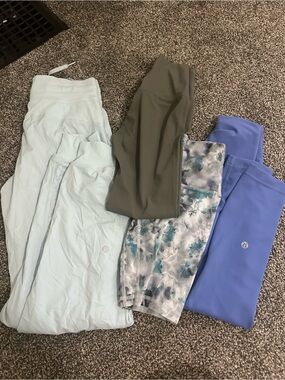 lululemon bundle 2 leggings, 1 dance studio and biker shorts